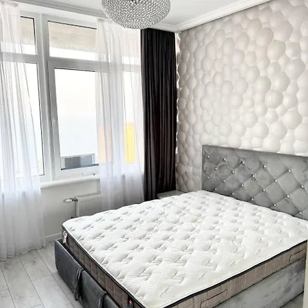 аркадія каманіна 3х кімнатна *