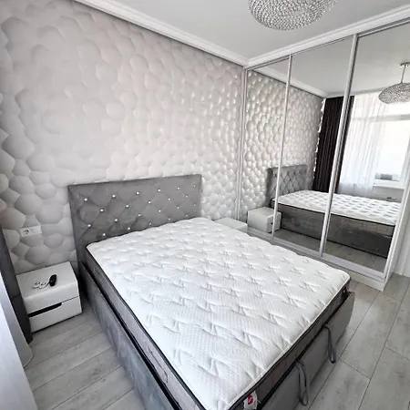 аркадія каманіна 3х кімнатна