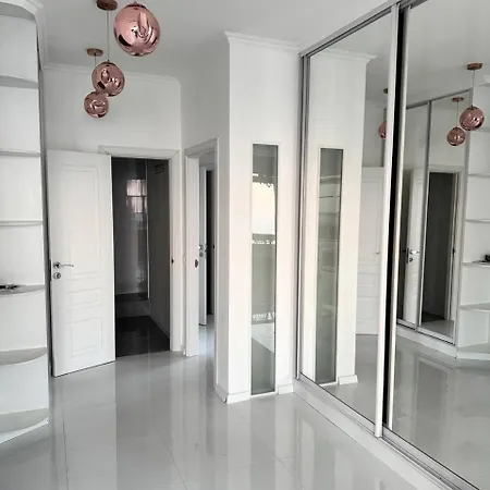 аркадія каманіна 3х кімнатна Odessa